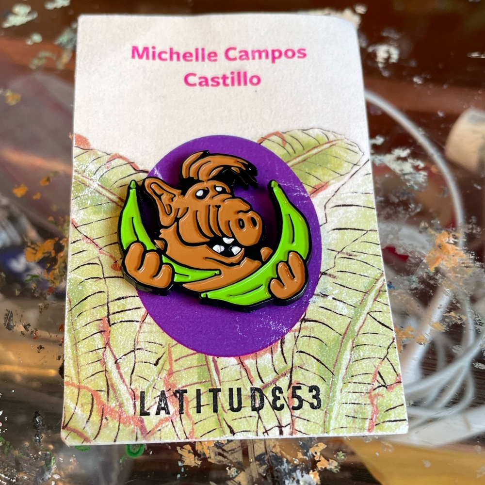 🍌 Alf Retro Collectable Fashion Pin 🍌